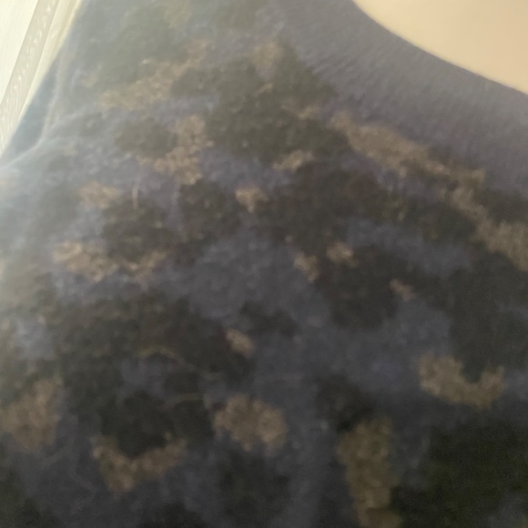 Denver Hayes leopard print sweater small - Picture 4 of 6